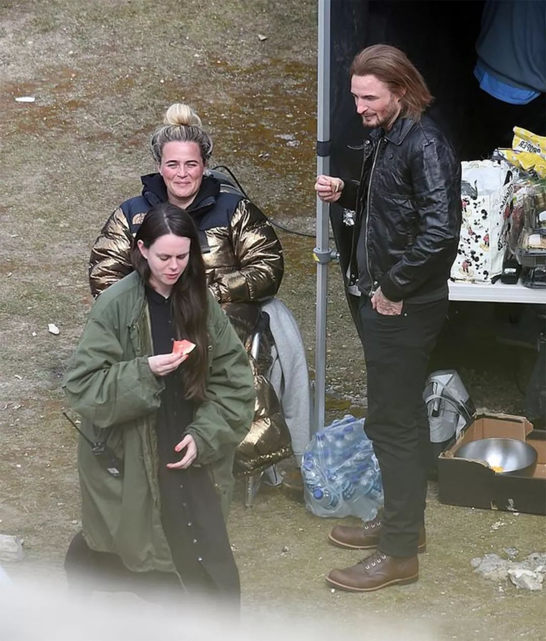 年轻时的贝克汉姆西装打扮,贝克汉姆小七穿凉鞋