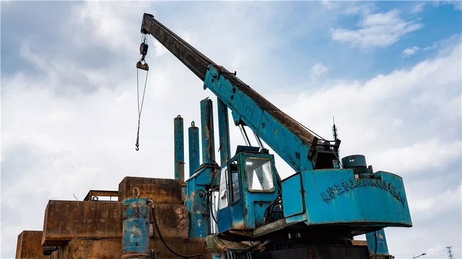 大型液压破桩机,上千台打桩机