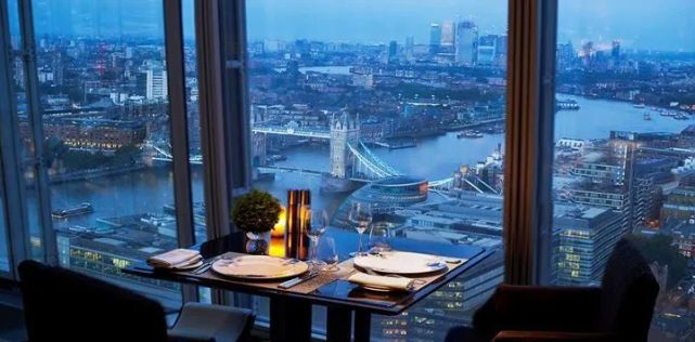 5个令人震撼的游泳池,十个令人难以置信的泳池