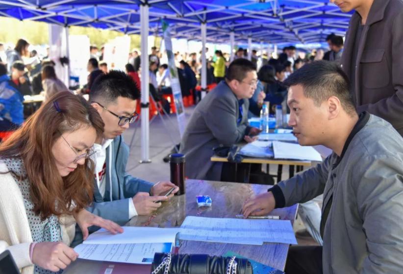 职业技术学院和高等专科学校区别,高等职业技术学院与专科院校区别