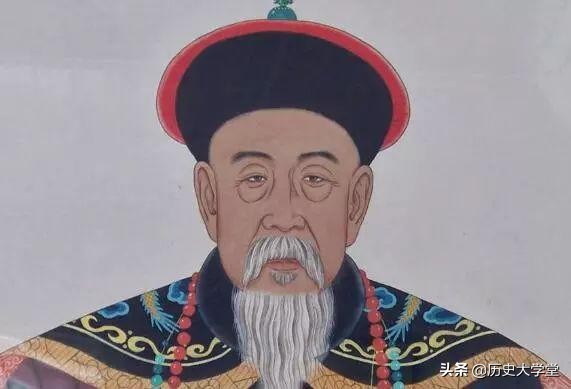 清朝谥号文正的汉臣,乾隆继位后4个扶正大臣是谁