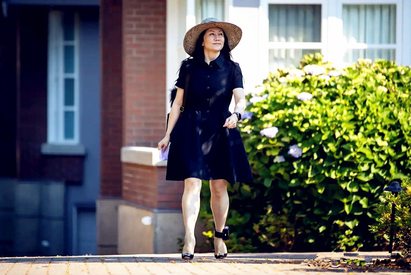 孟晚舟出席活动穿搭,孟晚舟时尚穿衣