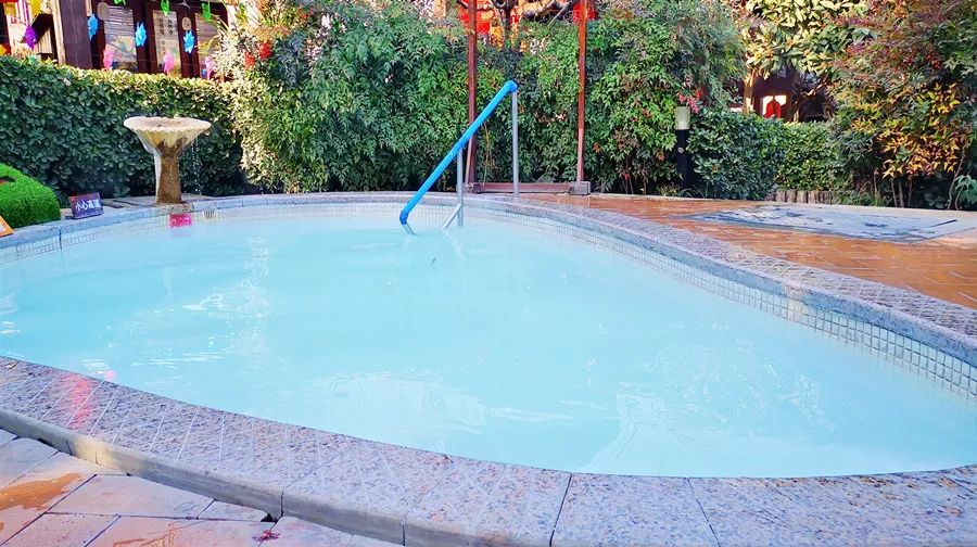 太白山凤凰温泉299住宿套餐,5.1假期太白山凤凰温泉门票团购