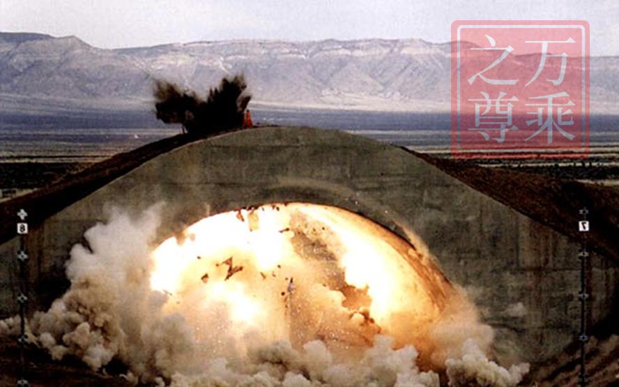 曾落后40年，曾被轰炸过，今天的中美空军制导*弹炸**装备水平对比