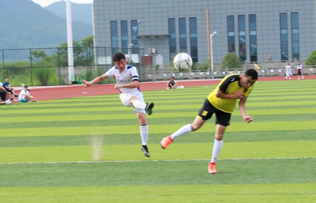 达州周末业余足球比赛,达州体育馆足球比赛