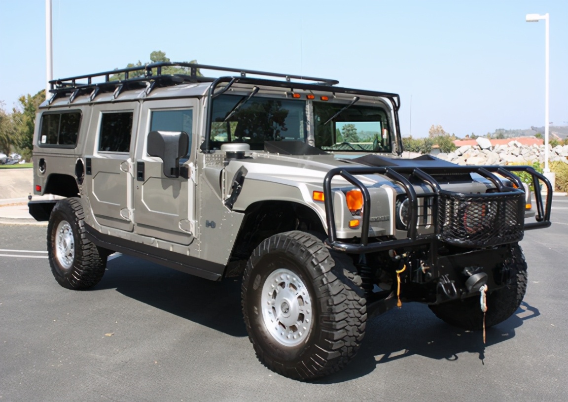 这才是真正的越野车,这才是越野车