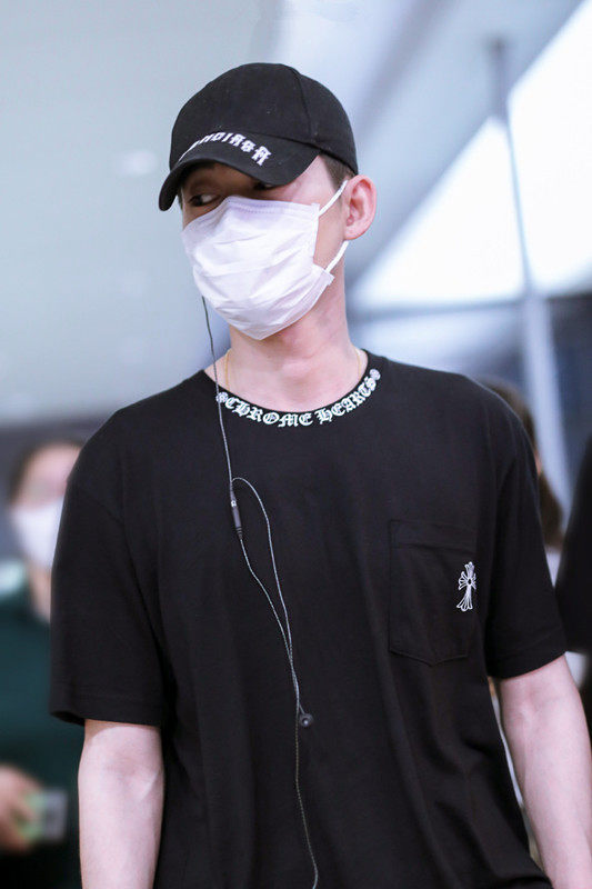 张翰穿搭夏天气质上衣,张翰蓝色衣服穿搭