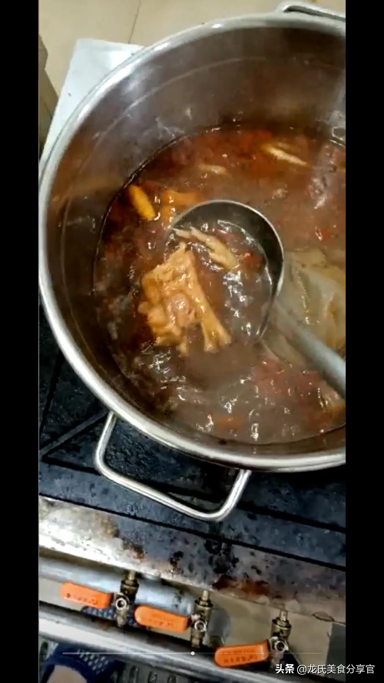 火锅鱿鱼炒鸡正宗做法,沂蒙山炒鸡火锅正宗做法