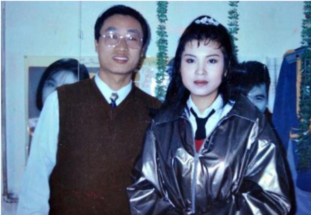 红极一时却消失的四位歌手,当年红极一时后就消失的十位歌手