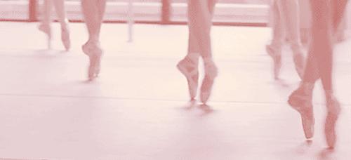 家长害怕孩子学舞蹈瘫痪怎么回答,小孩学舞蹈会导致瘫痪么