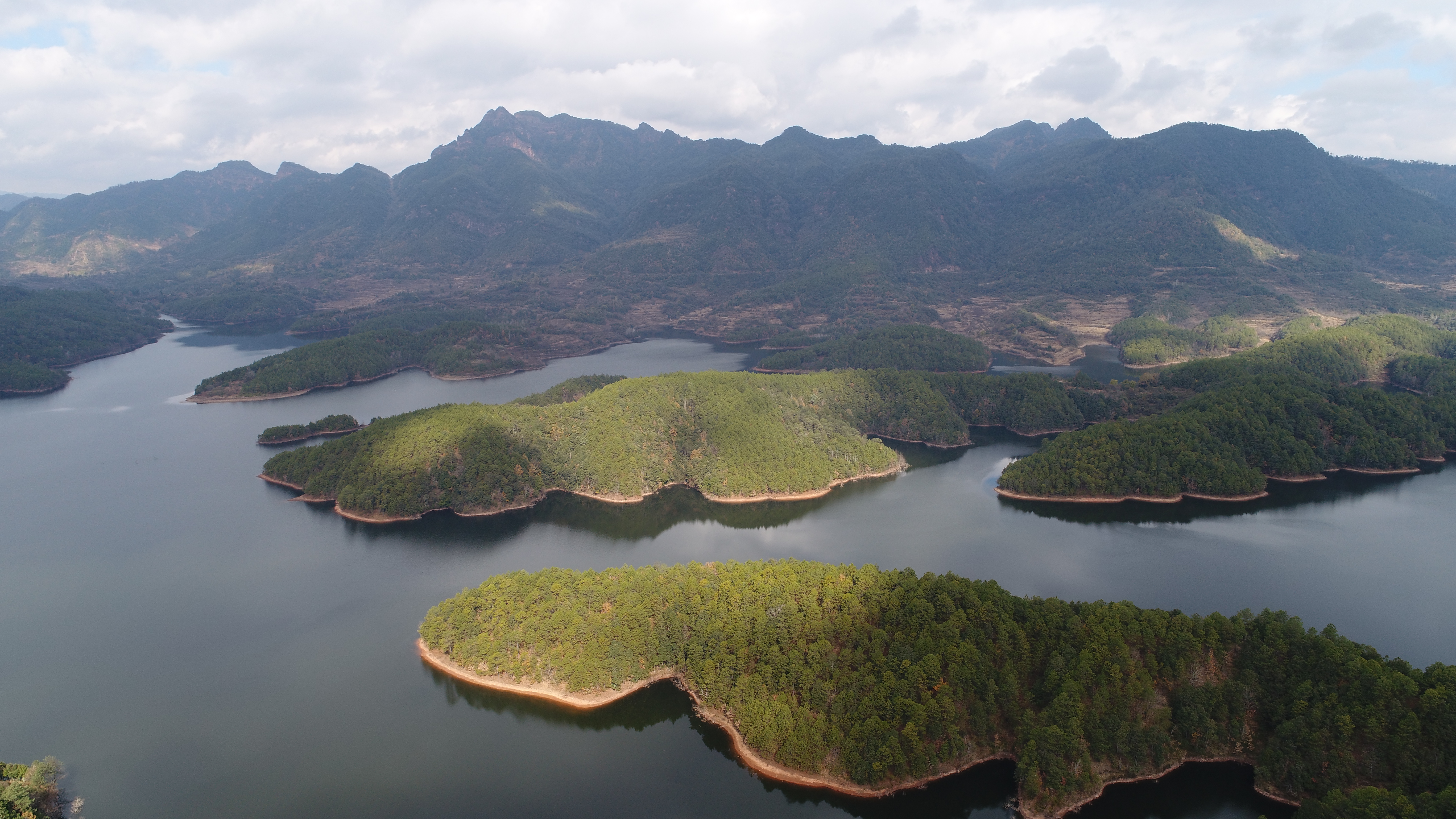 云南禄劝县是特困县吗,云南禄劝县有多少个村