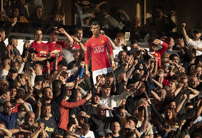 球衣销售数据,c罗和梅西每一年的球衣销售