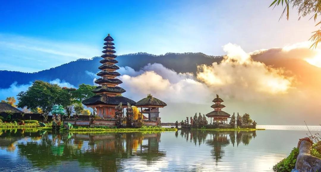 巴厘岛攻略最值得去的景点,巴厘岛阿雅娜金巴兰游玩攻略