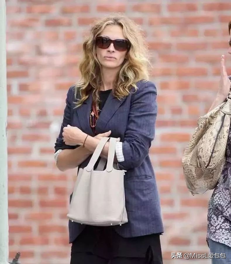 30岁第一个大牌包包应该买哪款,最值得入手的第一个大牌包包