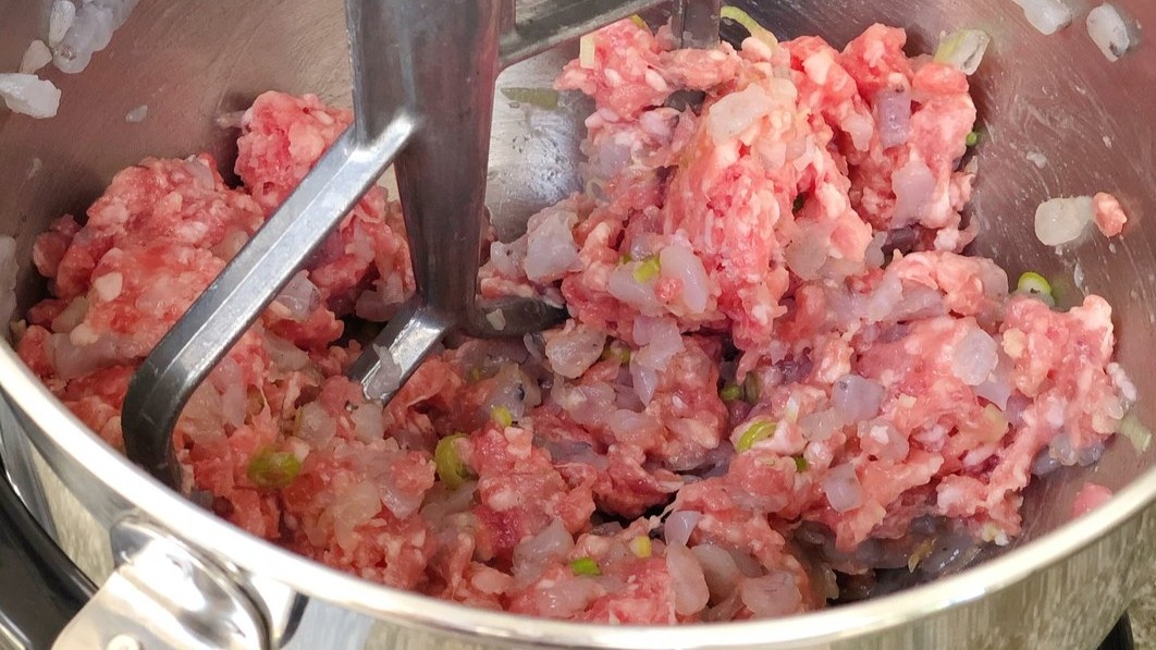 鲜虾云吞元宝型,猪肉虾仁鸡蛋三鲜馅馄饨正宗做法