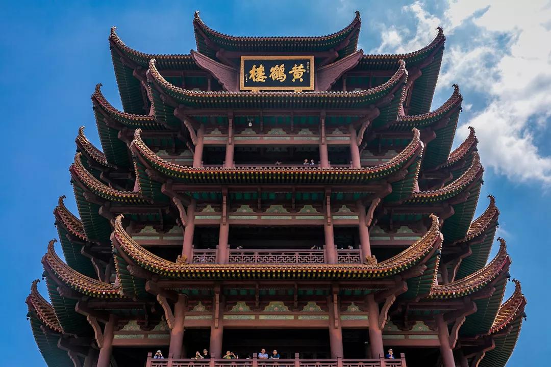 武汉人一般去不去黄鹤楼,武汉人为什么要去旅游呢