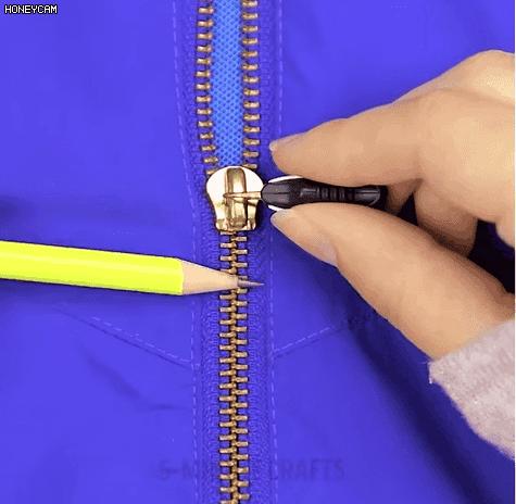 衣服拉链坏了别担心,衣服拉链坏了教你用吸管修复