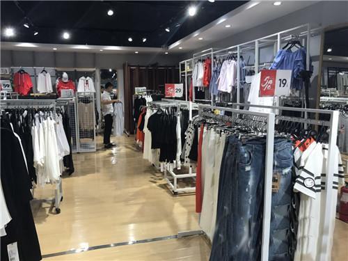 北城世纪金源购物中心生意怎么样,北城世纪金源购物中心西雅图