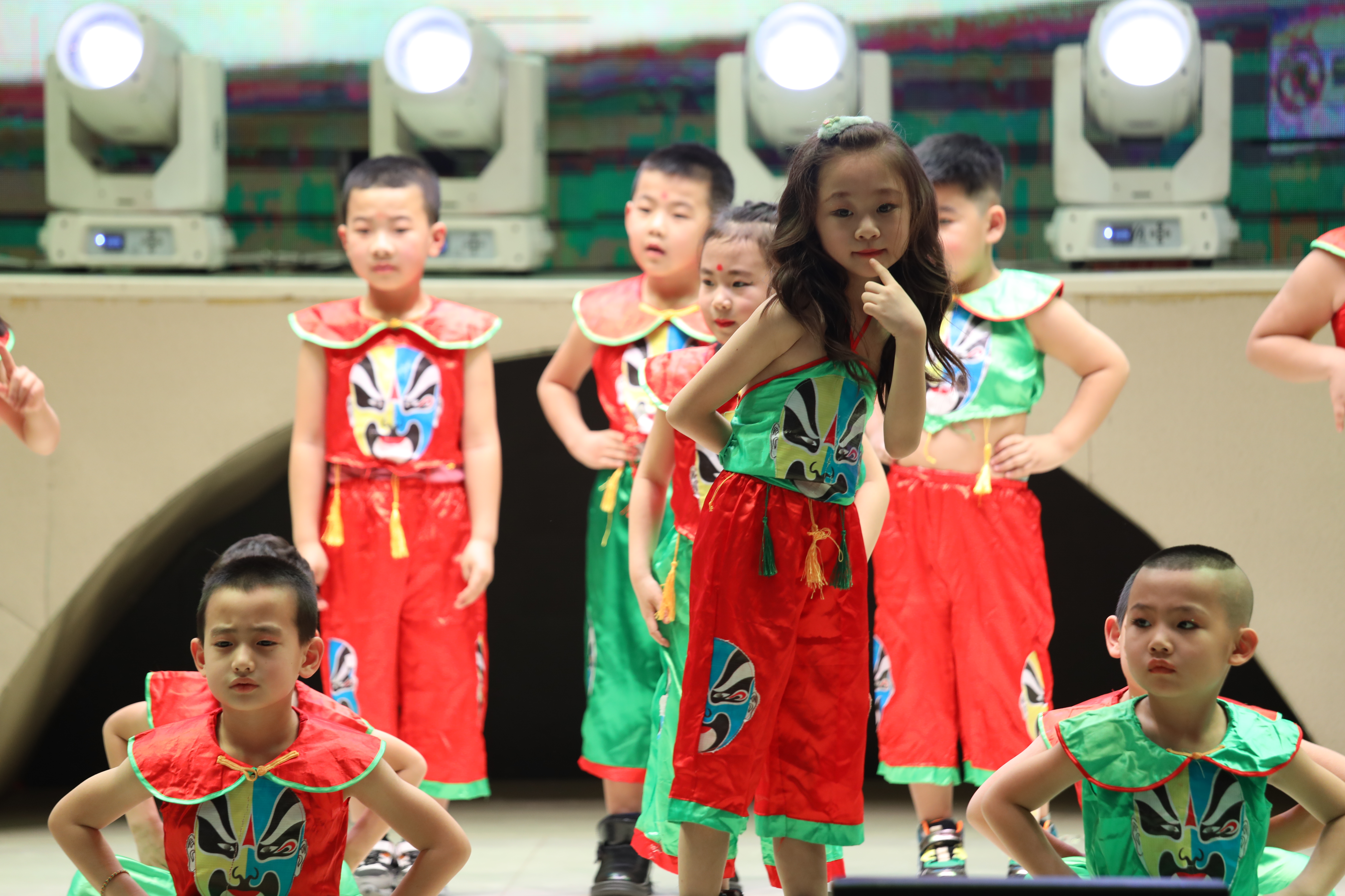 星星幼儿园第一届亲子活动,星星幼儿园亲子运动会