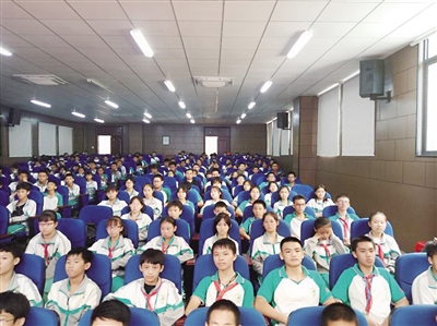 海南警方打掉6个免税品套购团伙,打击海南离岛免税代购套购