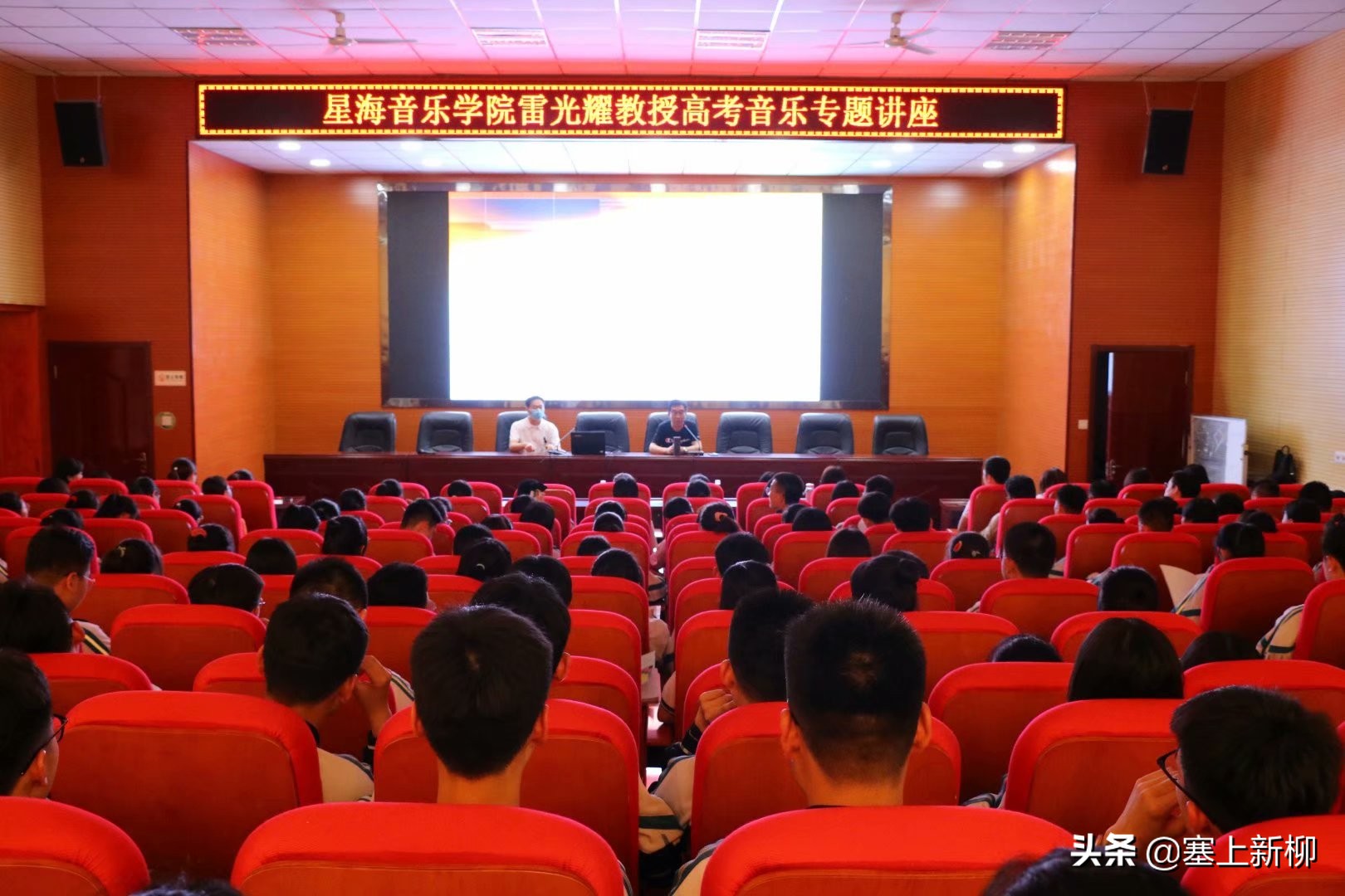 高校间文化建设合作,如何开展高校艺术交流