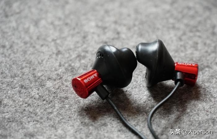 20年耳机回忆录漫谈那些学生时代最宝贵的“耳机神器”们