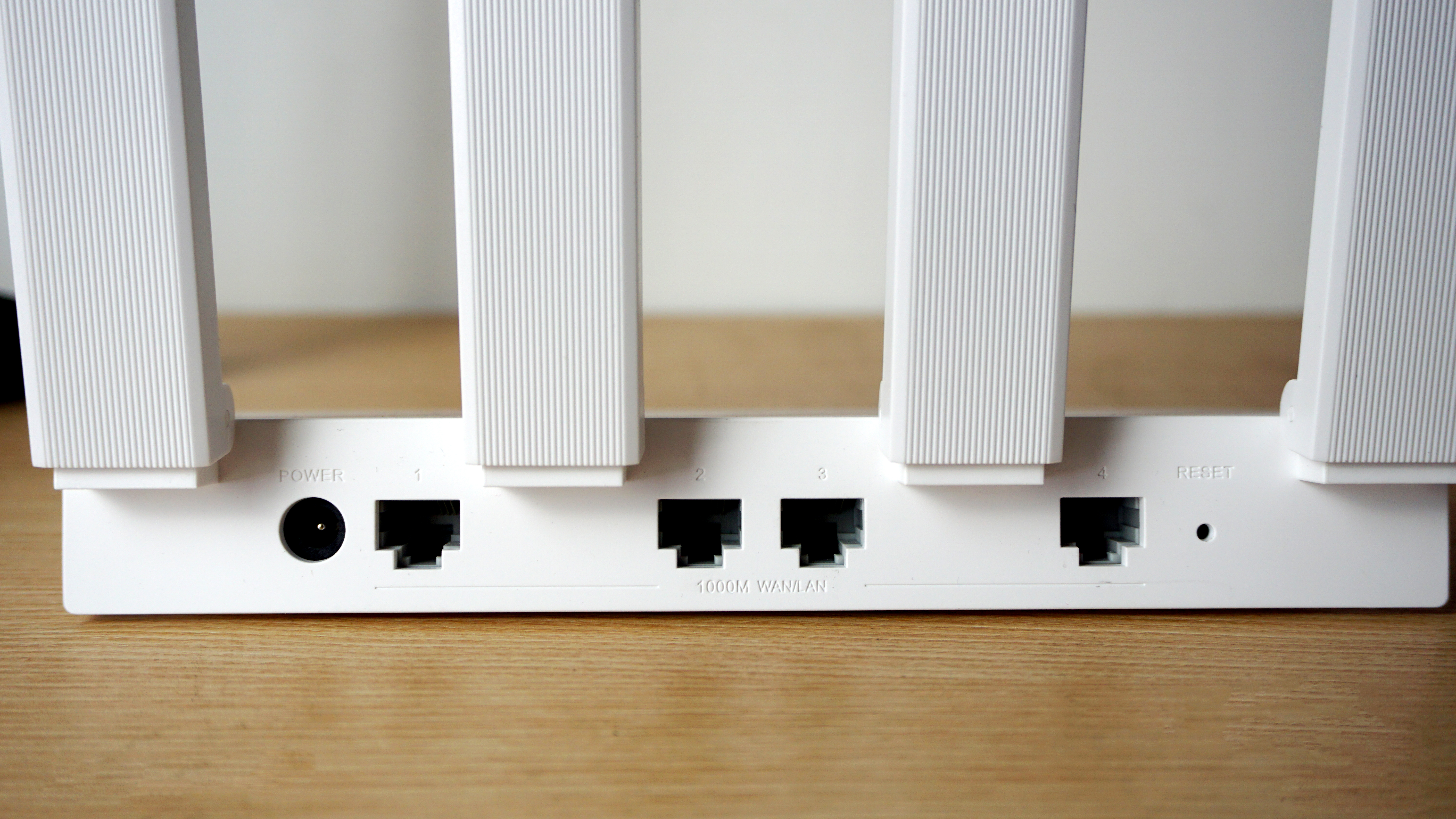 华为ws5200v4和tplinkwdr5620,华为ws5200路由器有哪些特色功能