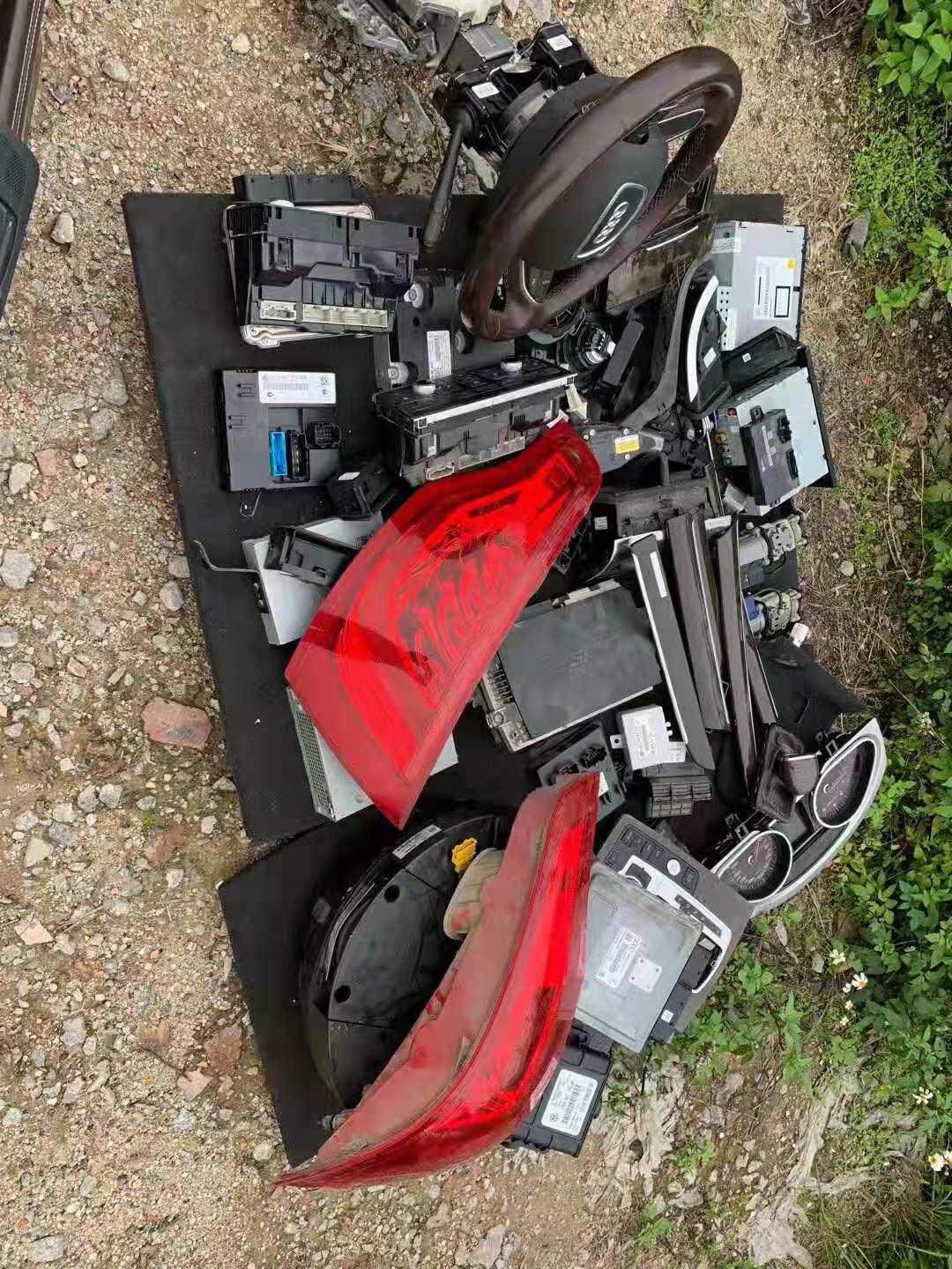 奥迪q707款v8,07款奥迪Q73.6