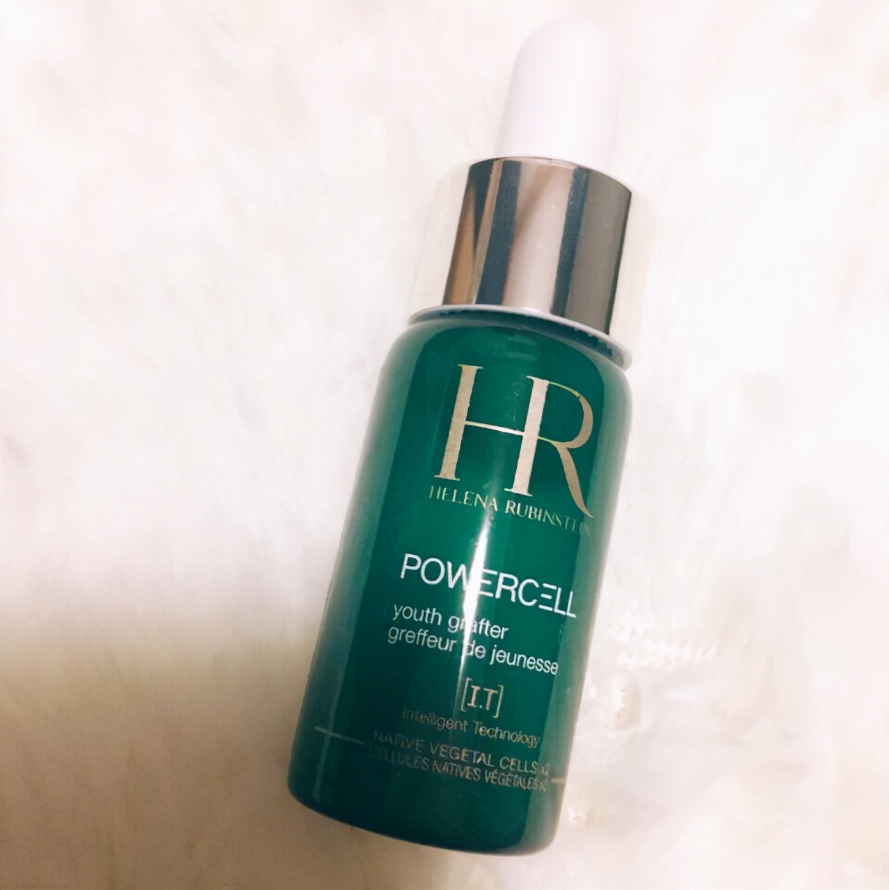 补水提亮效果好的精华液,公认保湿效果很好的4款精华液