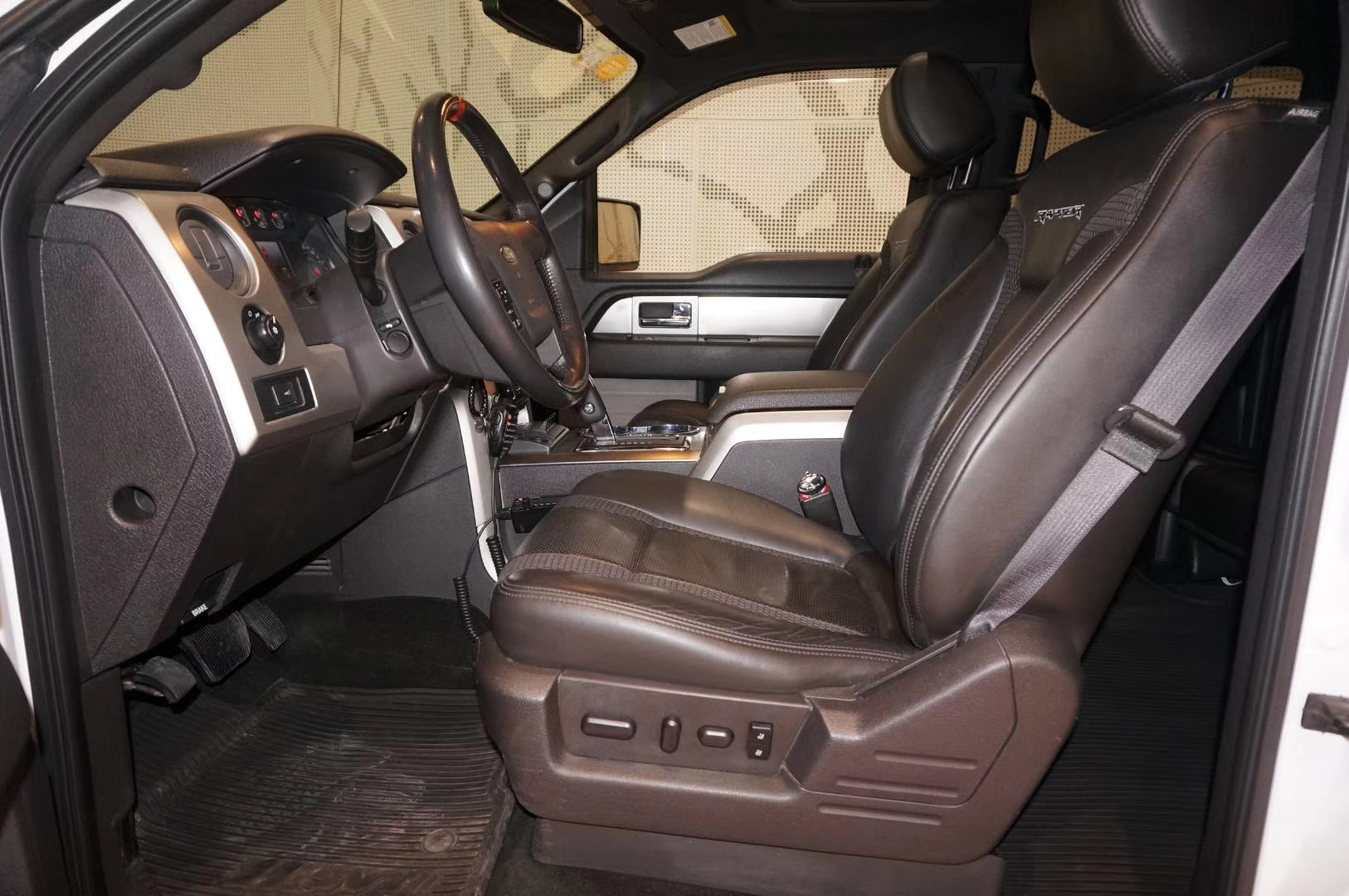 福特猛禽f150报价2014款皮卡,福特猛禽f-150二手车柴油3.0