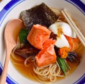 新西兰最有名三文鱼,新西兰帝王鲑三文鱼视频