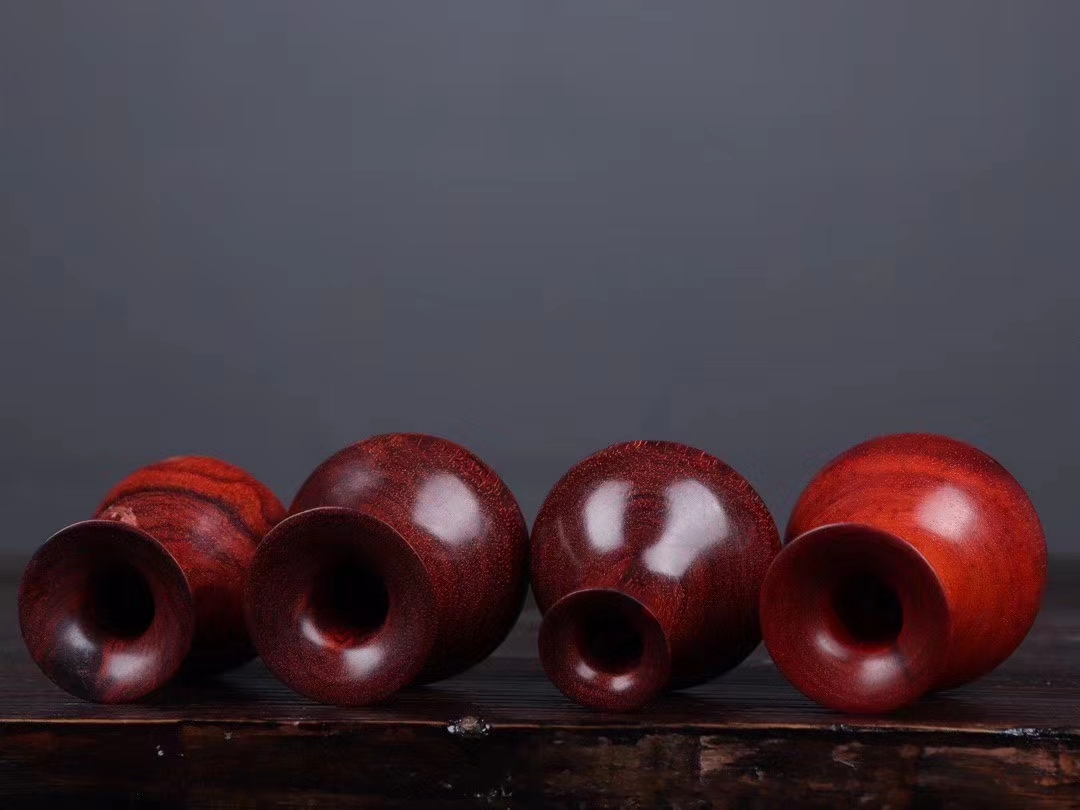 红木扁花瓶,小叶紫檀制作小花瓶