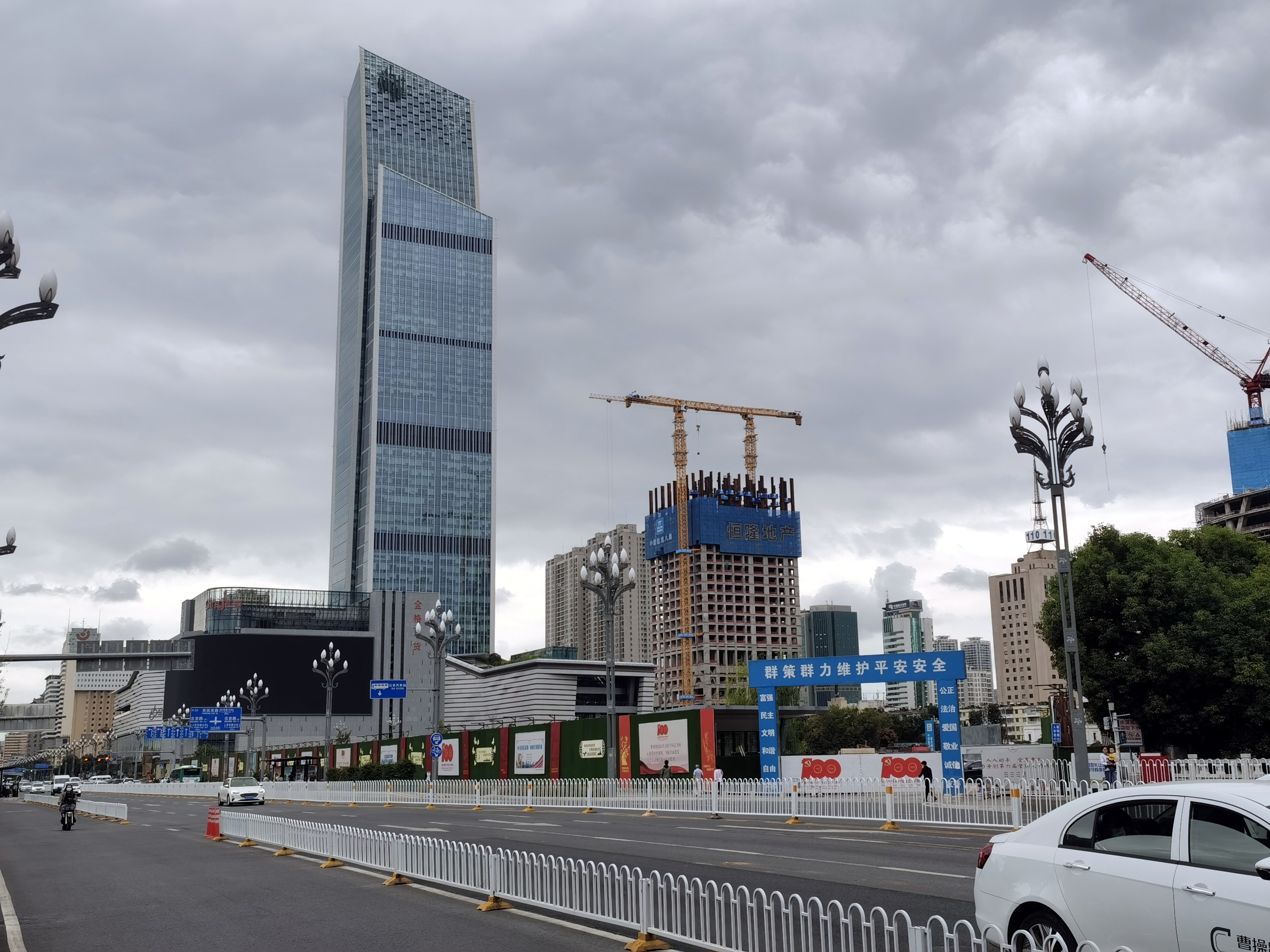 昆明绿地超高层,昆明绿地428超高层项目