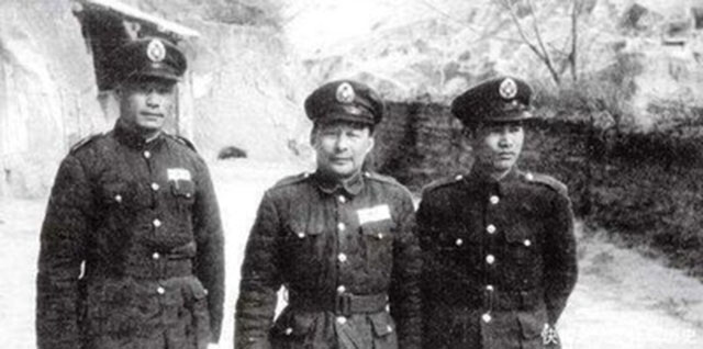 红军军团长董振堂怎么牺牲的,董振堂和赵博生