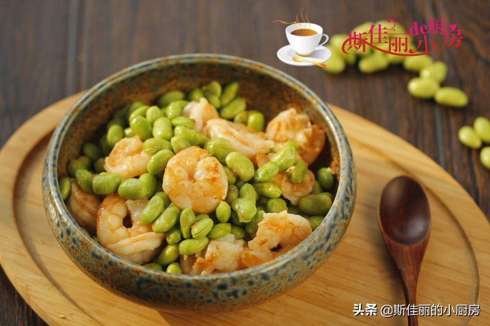 天热爱出汗，要多吃这7种食物，含钾丰富，消暑营养，平安过夏天