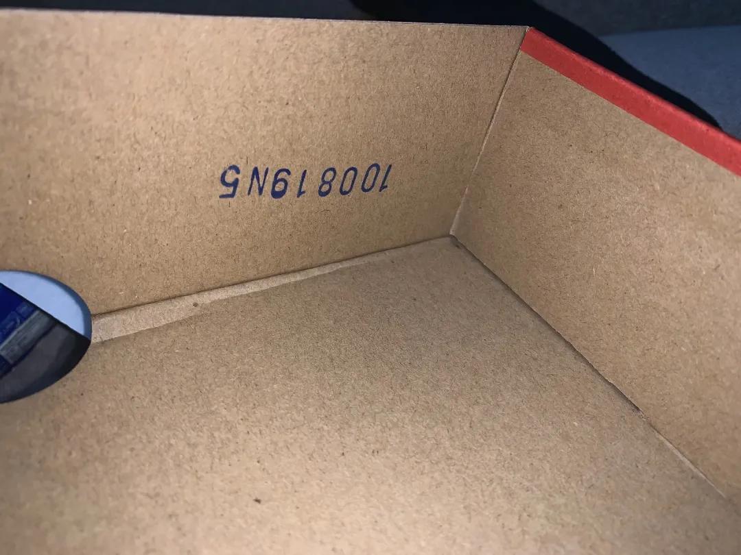 aj11大魔王低帮怎么鉴定,aj11黑红复刻是大魔王级别的吗