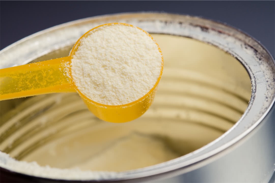 飞鹤价格低的奶粉行不行,最近飞鹤奶粉降价怎么这么厉害