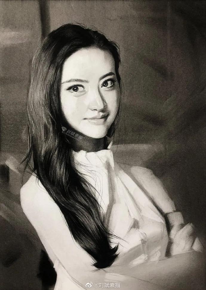 刘斌素描技法用的绘画材料,刘斌素描用的什么笔