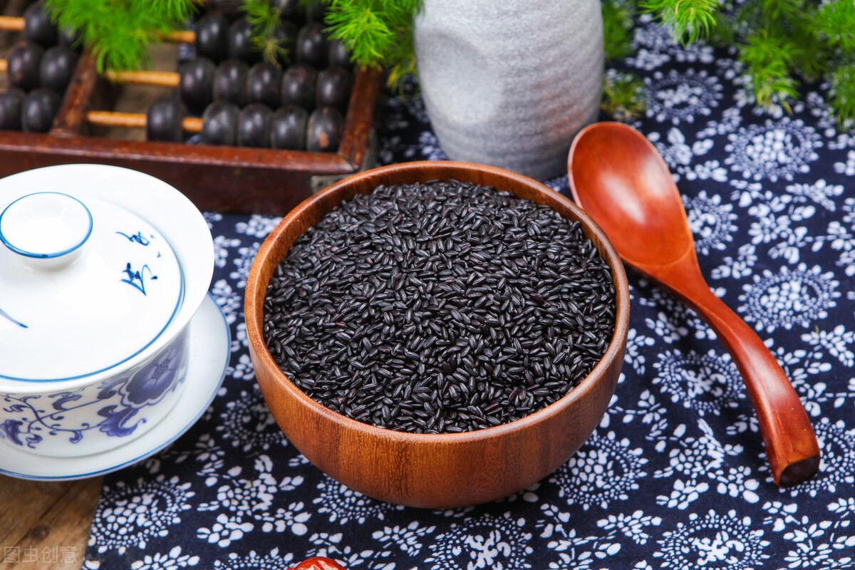 含叶酸多的食物水果蔬菜适合孕妇,孕早期补叶酸食谱大全