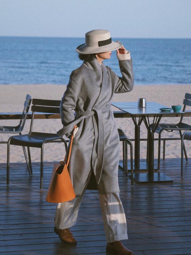 合适各种穿搭的帽子,懂打扮的女性不显老