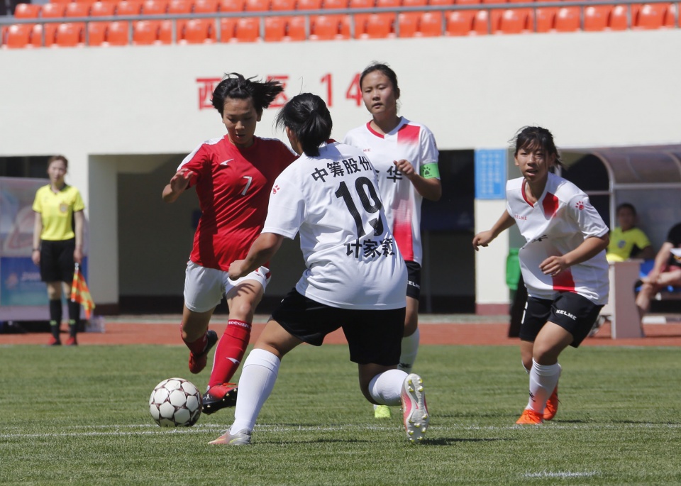 二青会女子甲组48kg散打,二青会乙组女子10米跳台