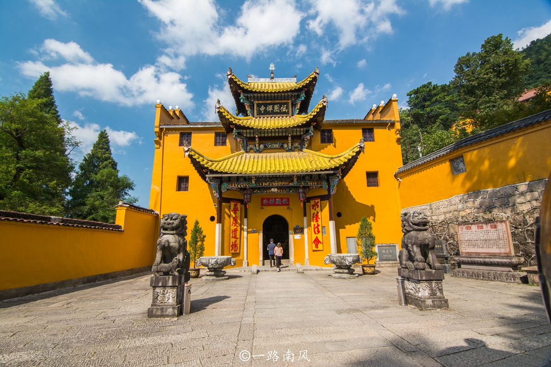 安徽九华山风景区多高,九华山是佛教圣地也是旅游景区