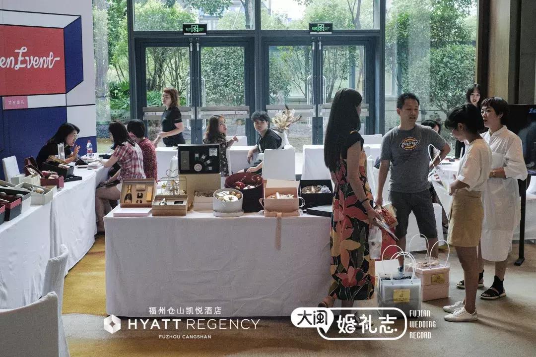 从万元婚纱照到10万婚宴，为什么全福州备婚的人都来参加喜事会