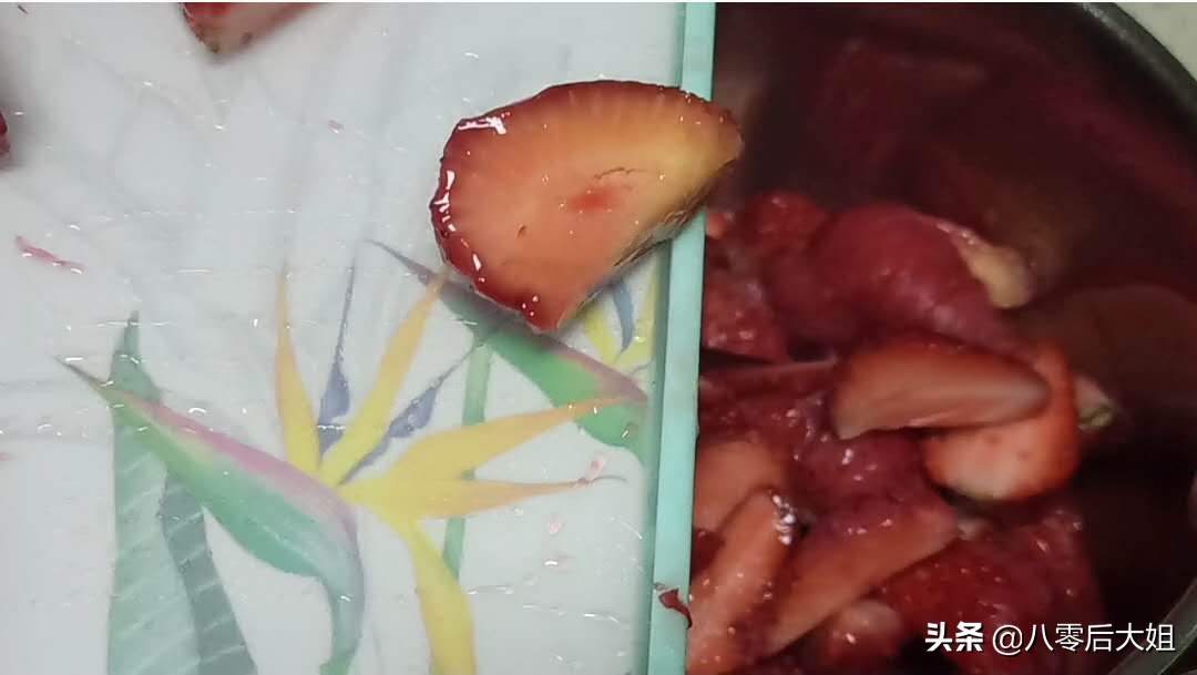 草莓酱怎么样才好吃,草莓酱能不能自己在家做