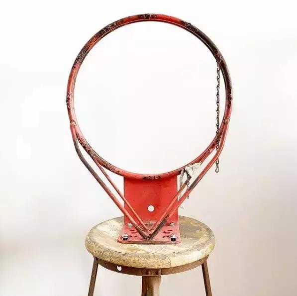 扔球挣钱,球破了能做些什么手工