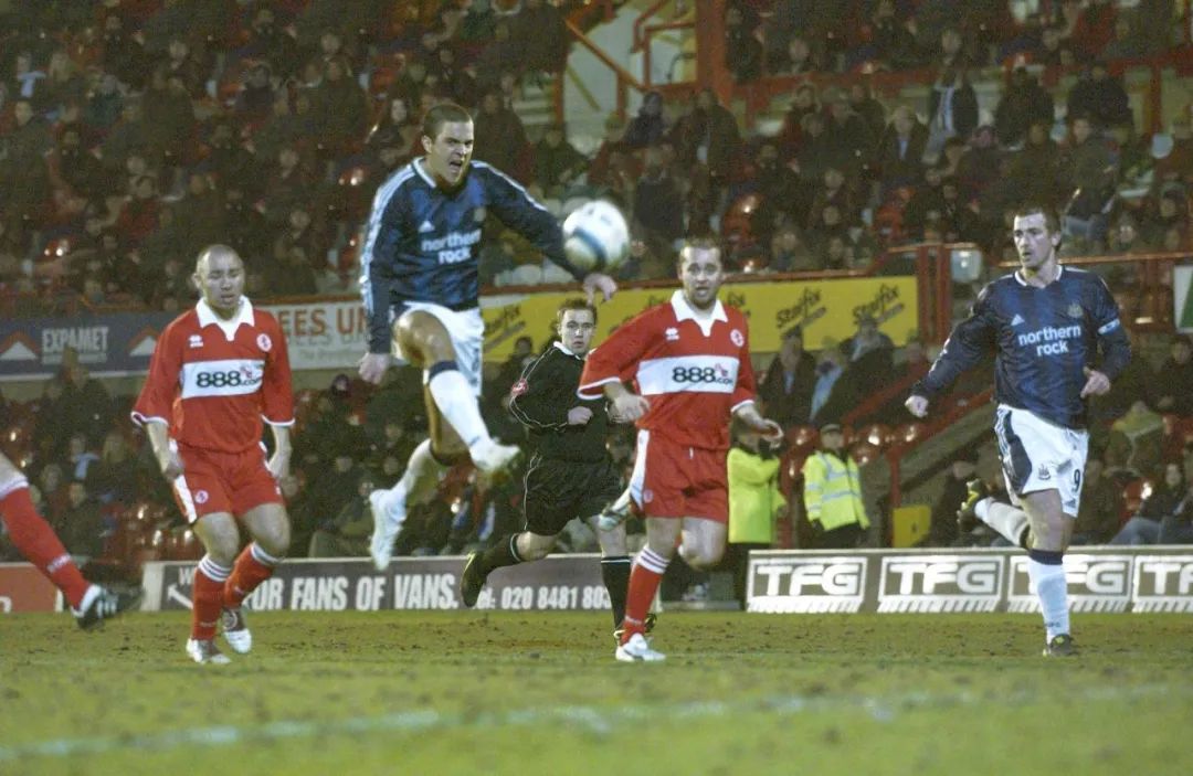 可能是迄今为止最好的足球剧《足球教练》两季横扫艾美奖