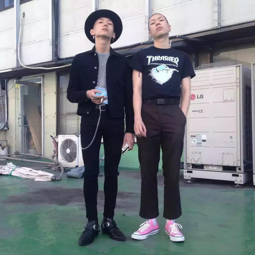 丑帅型男生网红,又高又帅的丑男