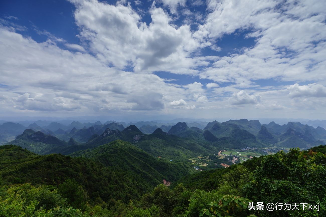 一览众山小的广西绝顶风光,一览众山小的绝美风景视频