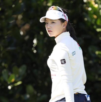 完成一个球洞最好的方式,很大程度上受距离的影响