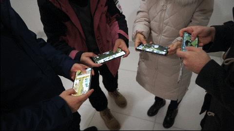 华为对比苹果手机信号谁较好,哪一款手机可以和华为比信号